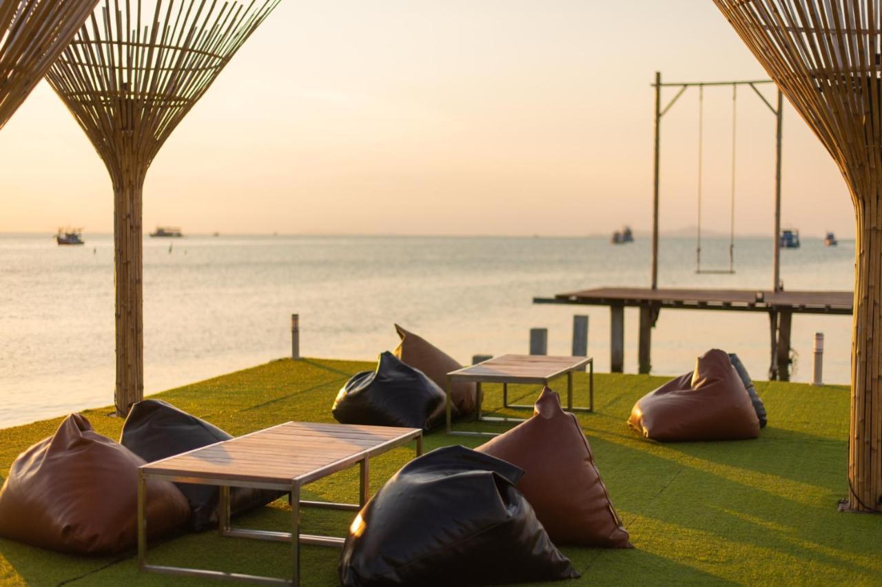 Baan Tah On The Sea Hotel Bang Sare Eksteriør billede